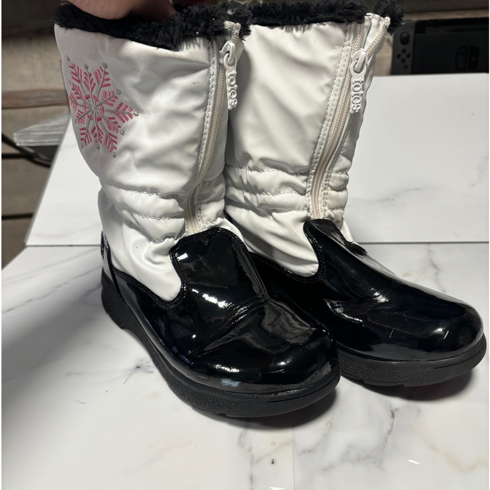 Totes snow boot